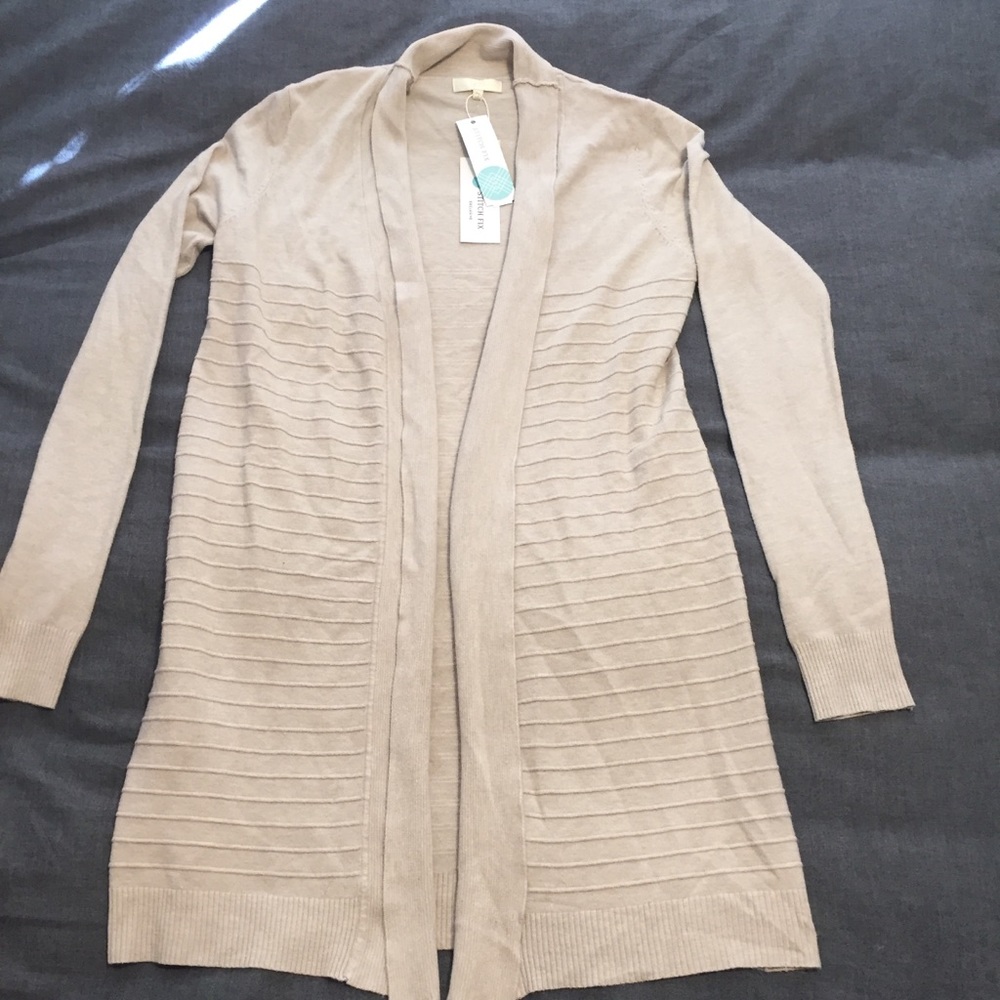 [NWT] LAJU long ribbed beige cardigan size small